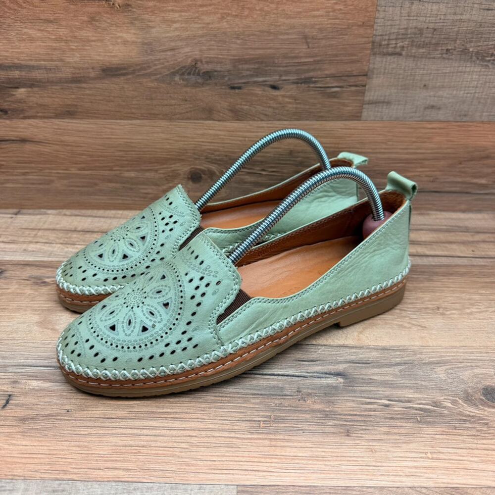 Spring Step Ingrid Women's size 7.5-8 Leather Loafers shoes